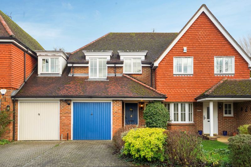 3 bed terraced house for sale in Yeomans Croft, Bookham, Leatherhead