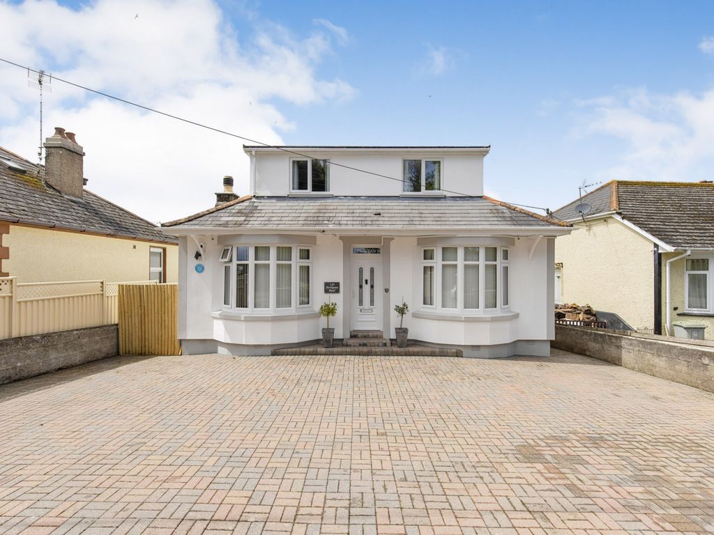 4 bed detached house for sale in Porthpean Road, St. Austell, Cornwall