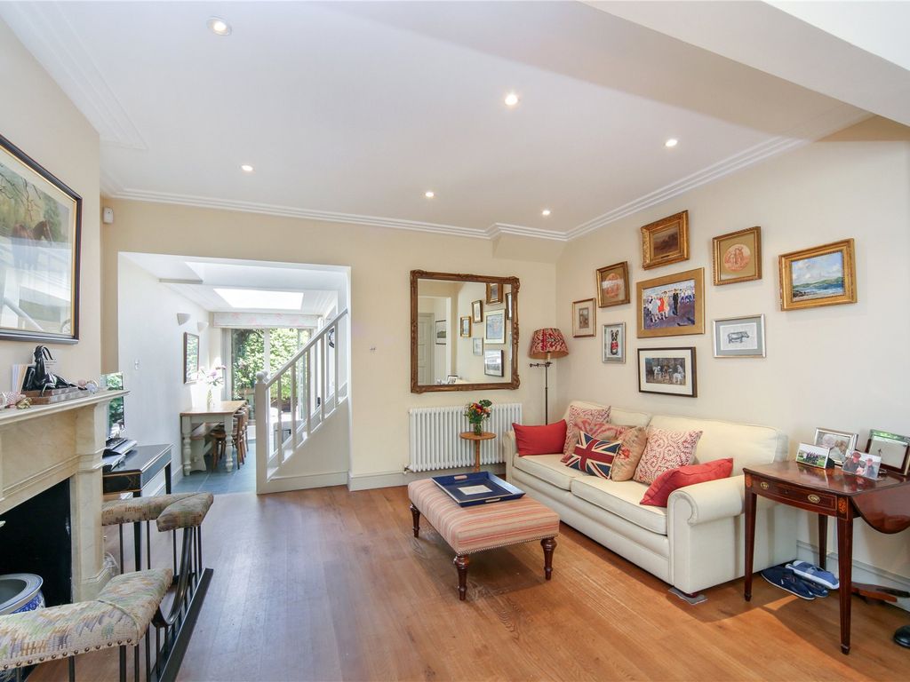 2 bed terraced house for sale in Tyneham Road, London SW11, £850,000
