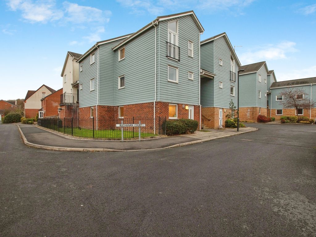1 bed flat for sale in Buchanan Court, Buckshaw Village, Chorley