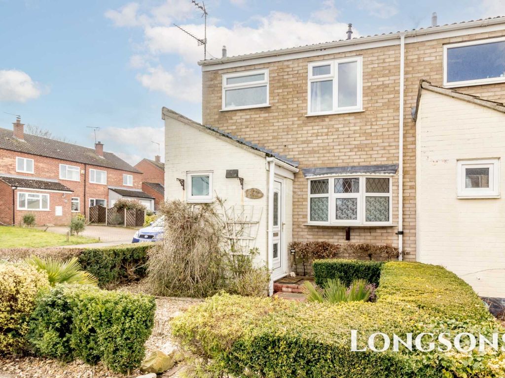 3 bed end terrace house for sale in Lovell Gardens, Watton IP25 Zoopla