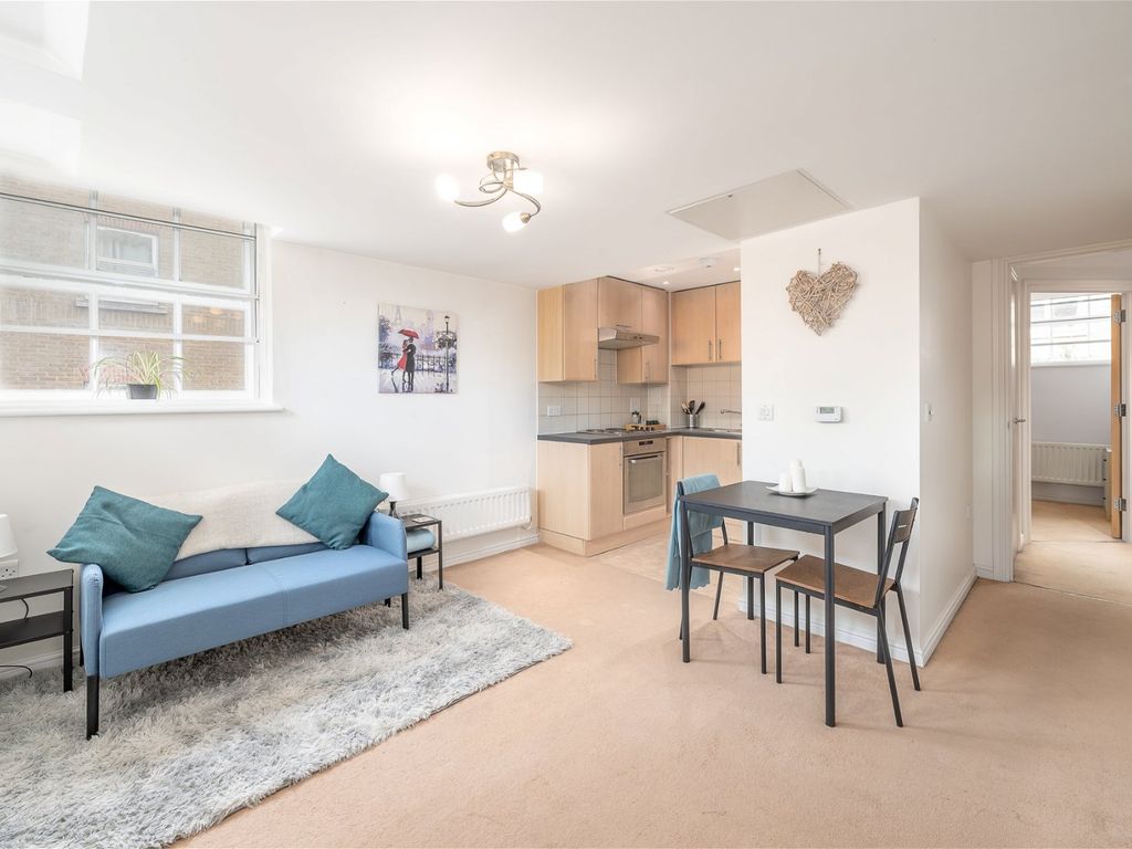 1 bed flat for sale in Voltaire Buildings, Garratt Lane, Earlsfield
