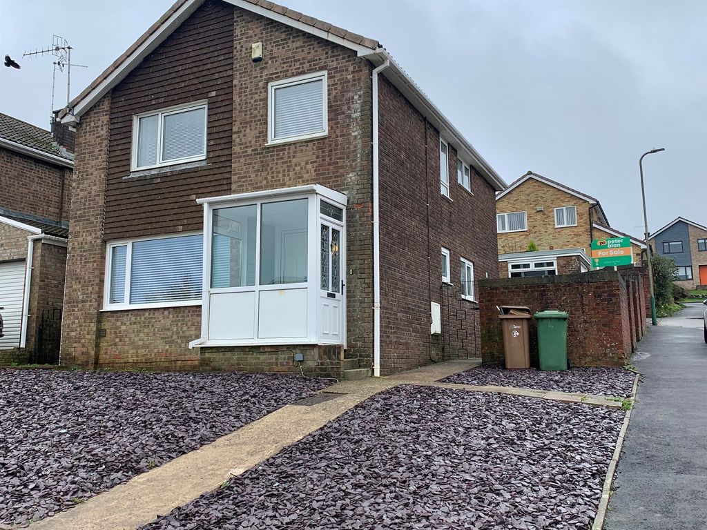 4 bed detached house for sale in Lon Hafren, Caerphilly CF83 Zoopla