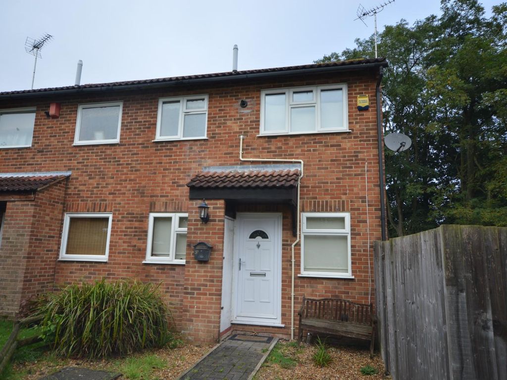 1 bed semidetached house to rent in Manorfield, Singleton, Ashford