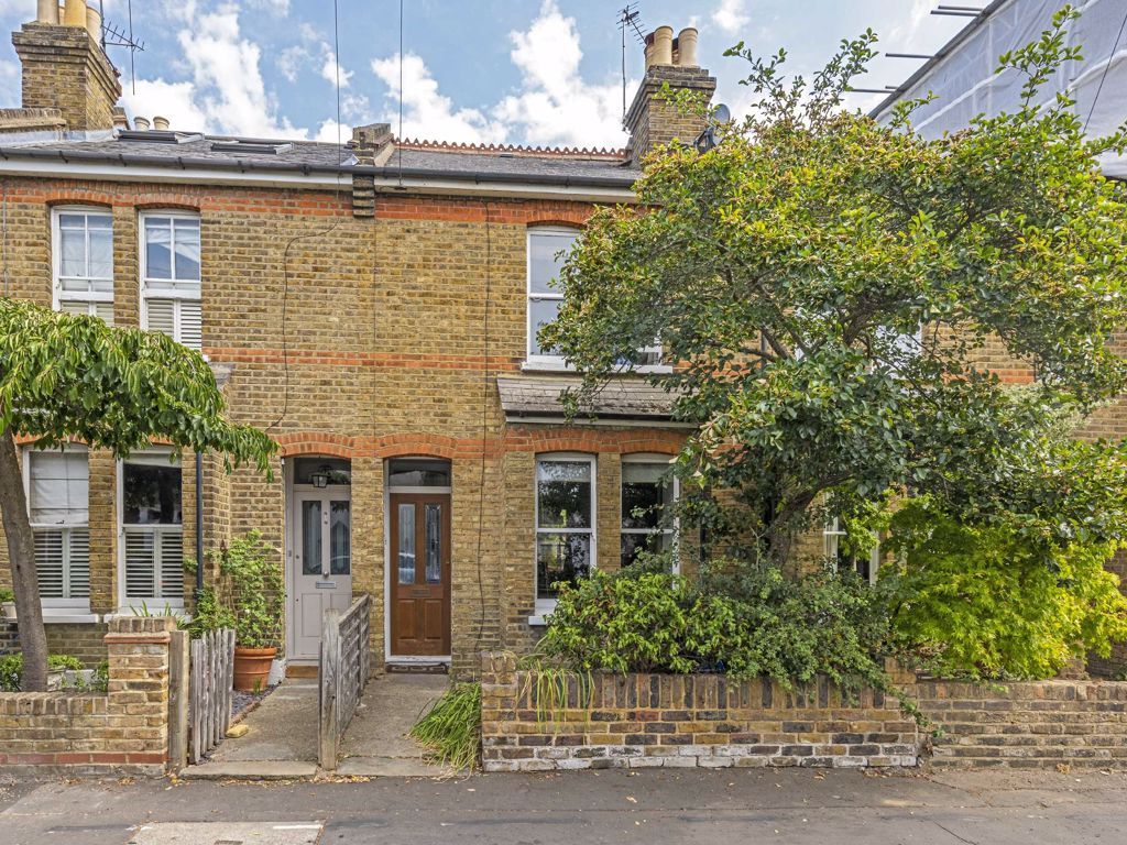 3 bed terraced house for sale in Fourth Cross Road, Twickenham TW2 Zoopla