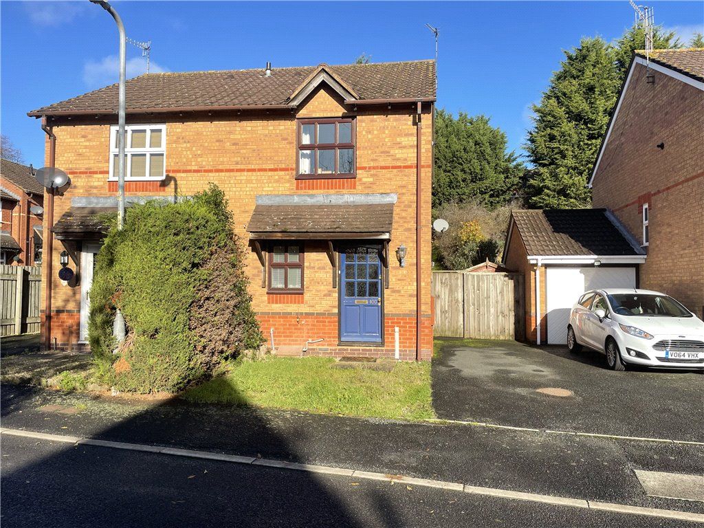 2 bed semidetached house for sale in Meadow Road, Droitwich