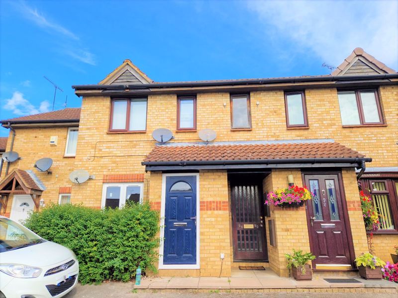 1 bed flat to rent in Coverdale, Luton LU4, £925 pcm Zoopla