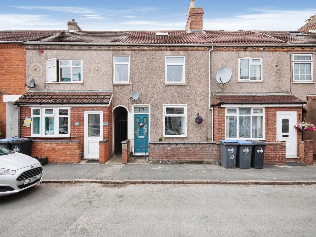 2 bed terraced house for sale in Pinfold Street, Rugby CV21, £190,000