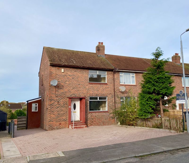 2 bed end terrace house for sale in Armour Drive, Ayr KA7, £99,000 Zoopla