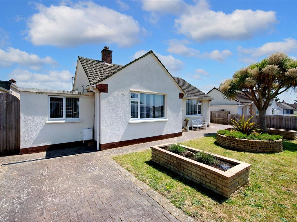 2 bed detached bungalow for sale in Cavie Road, Braunton EX33 Zoopla
