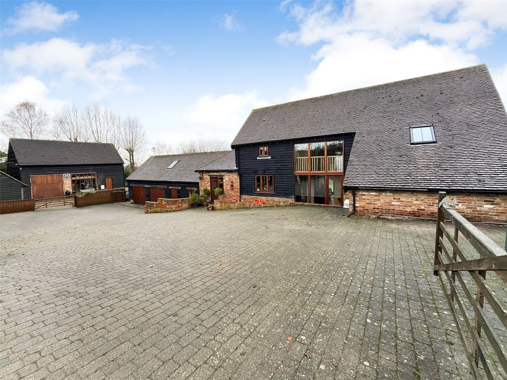 4 bed detached house for sale in Lower Street, Ninfield, East Sussex