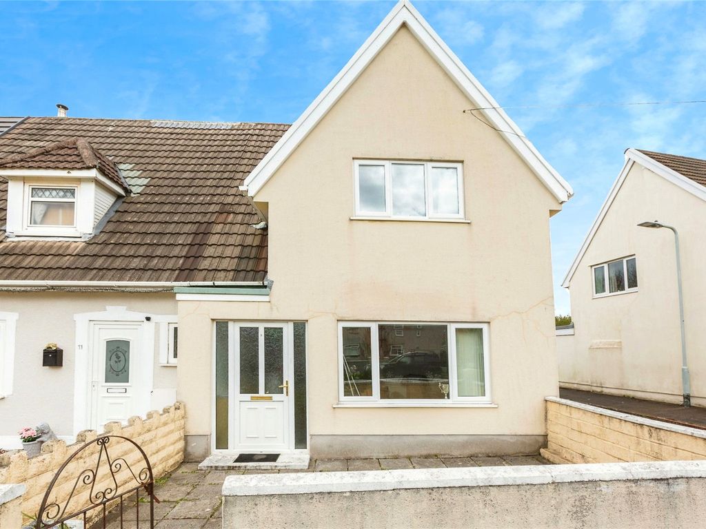 3 bed end terrace house for sale in Llwyn Derw, Fforestfach, Swansea