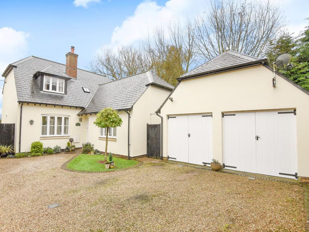 4 bed detached house for sale in Scrippan House, 2 Old Moat Close