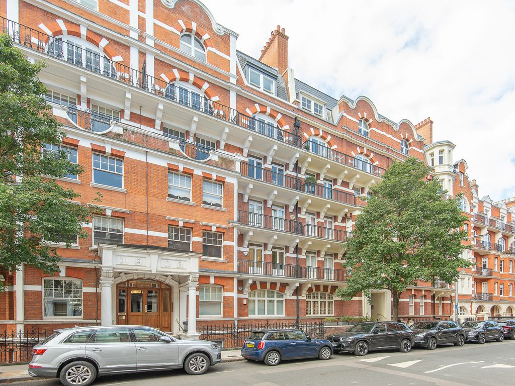 4 bed flat for sale in Drayton Gardens, London SW10, £2,695,000 Zoopla