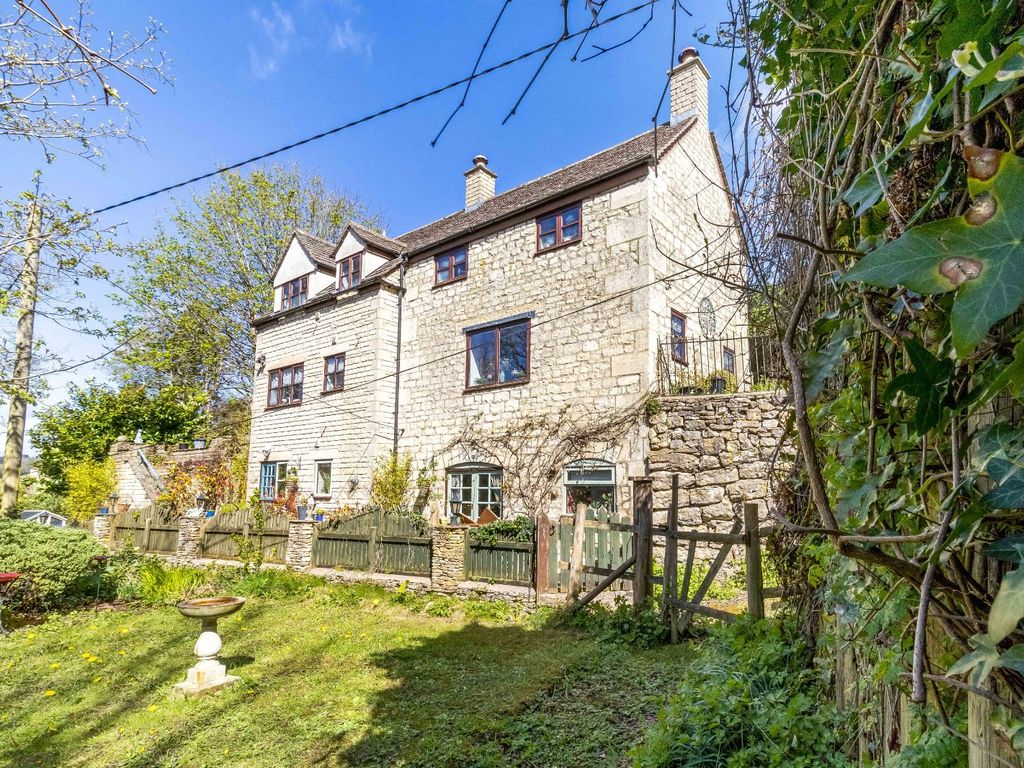 3 bed detached house for sale in Bath Road, Nailsworth, Stroud