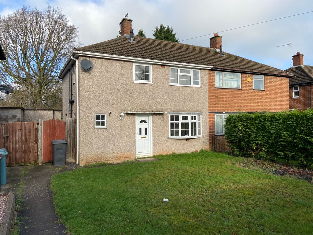 3 bed semidetached house for sale in Howat Road, Keresley End