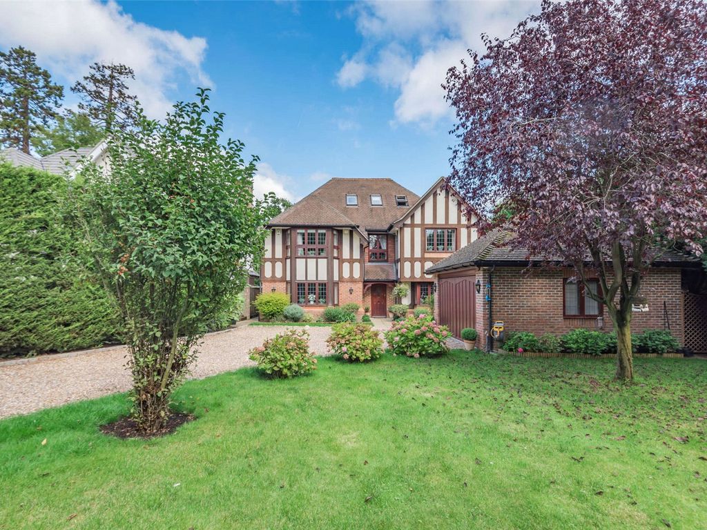 5 bed detached house for sale in St. Leonards Hill, Windsor, Berkshire