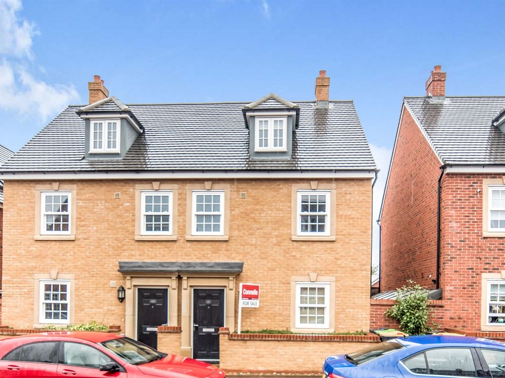3 bed semidetached house for sale in Wilkinson Road, Kempston, Bedford