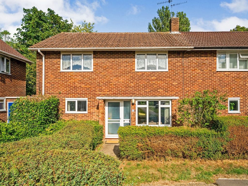 3 bed end terrace house for sale in Bushey Ley, Welwyn Garden City AL7