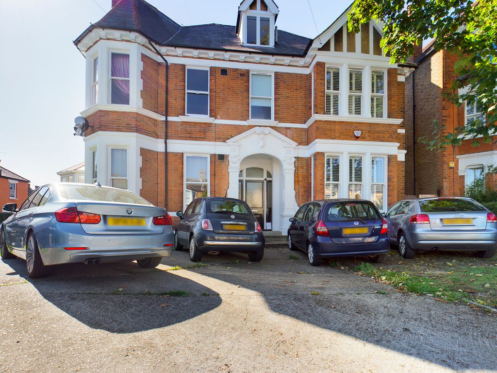 2 bed flat to rent in Manor Park, London SE13 Zoopla
