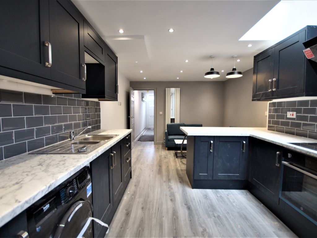 5 bed terraced house to rent in Dean Street, Stoke, Coventry CV2 Zoopla