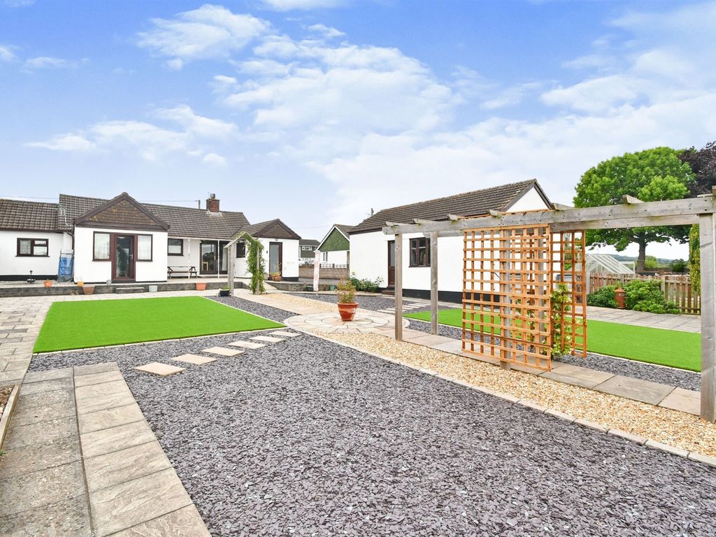 3 bed detached bungalow for sale in Tylers Way, Sedbury, Chepstow NP16