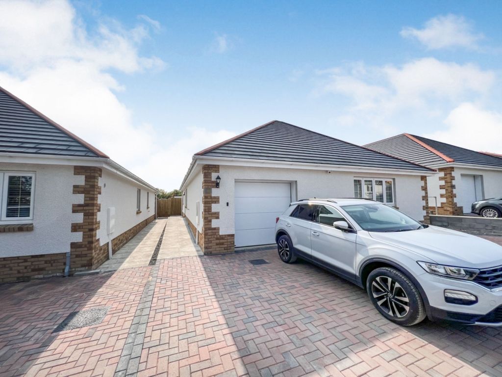 3 bed detached bungalow for sale in Clos Penpont, Penygroes, Llanelli, Carmarthenshire SA14 Zoopla 3 bed detached bungalow for sale in Clos Penpont, Penygroes, Llanelli, Carmarthenshire SA14 Zoopla