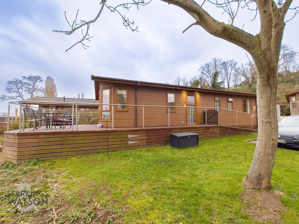 3 bed property for sale in Marsh View Lodge, Staithe Road, Burgh St