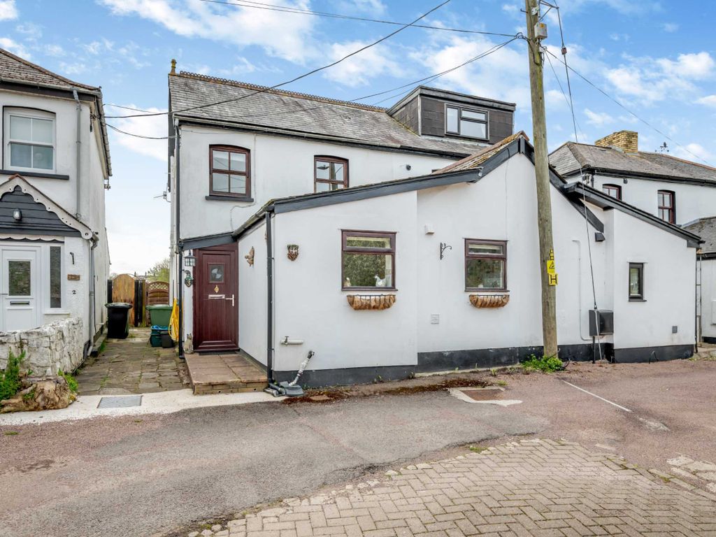 3 bed semidetached house for sale in Elmdale, Chepstow