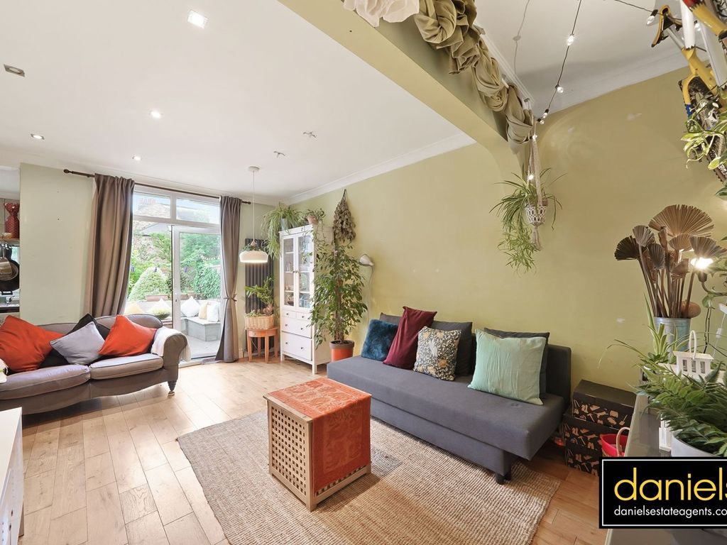 3 bed end terrace house for sale in Holland Road, Kensal Green, London