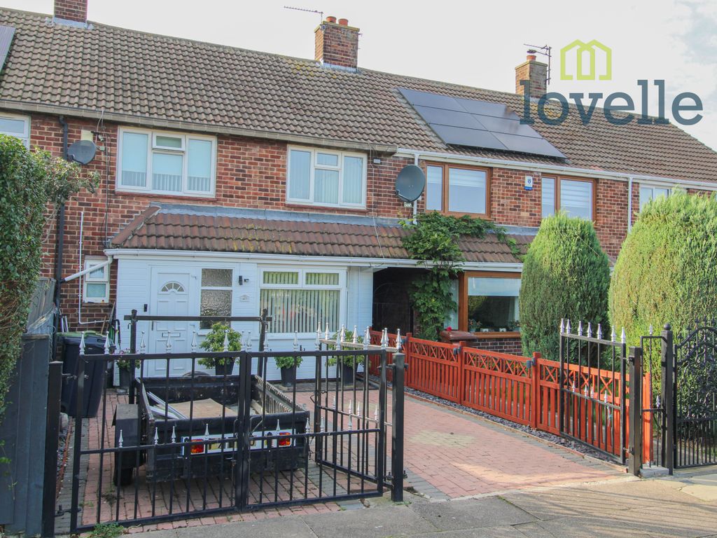 3 bed terraced house for sale in Welland Avenue, Grimsby DN34, £125,000