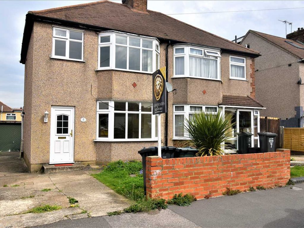 3 bed property for sale in Fleet Road, Dartford DA2 Zoopla