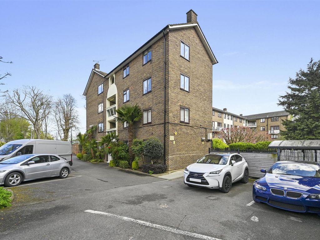 1 bed flat for sale in Parkside, East Acton Lane, London W3 Zoopla
