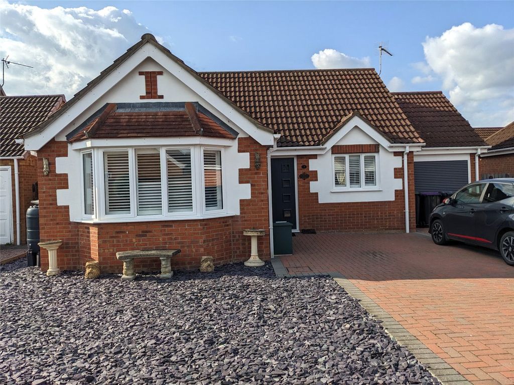2 bed bungalow to rent in Maple Grove, Heckington, Sleaford
