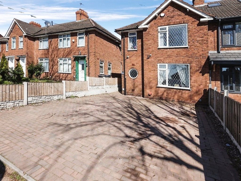 3 bed end terrace house for sale in Kings Road, Great Barr, Birmingham