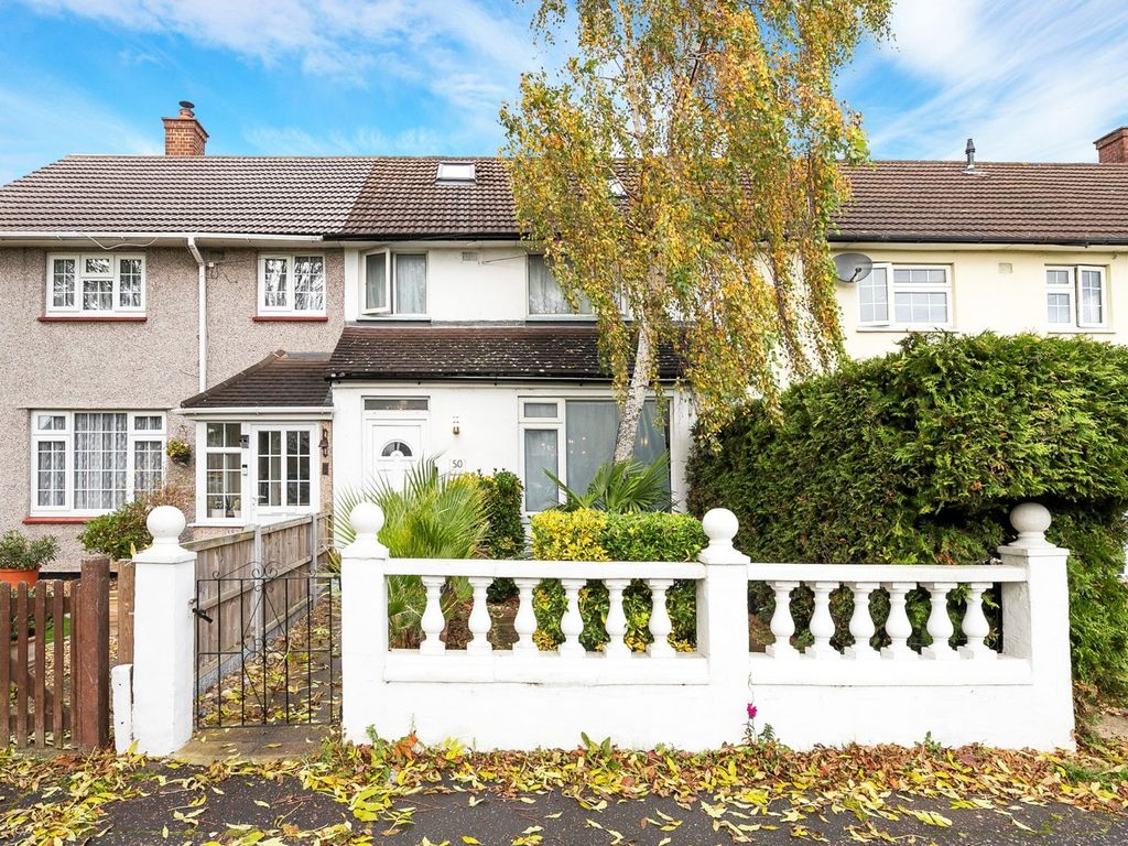 3 bed terraced house for sale in Torrington Gardens, Loughton, Essex IG10 Zoopla
