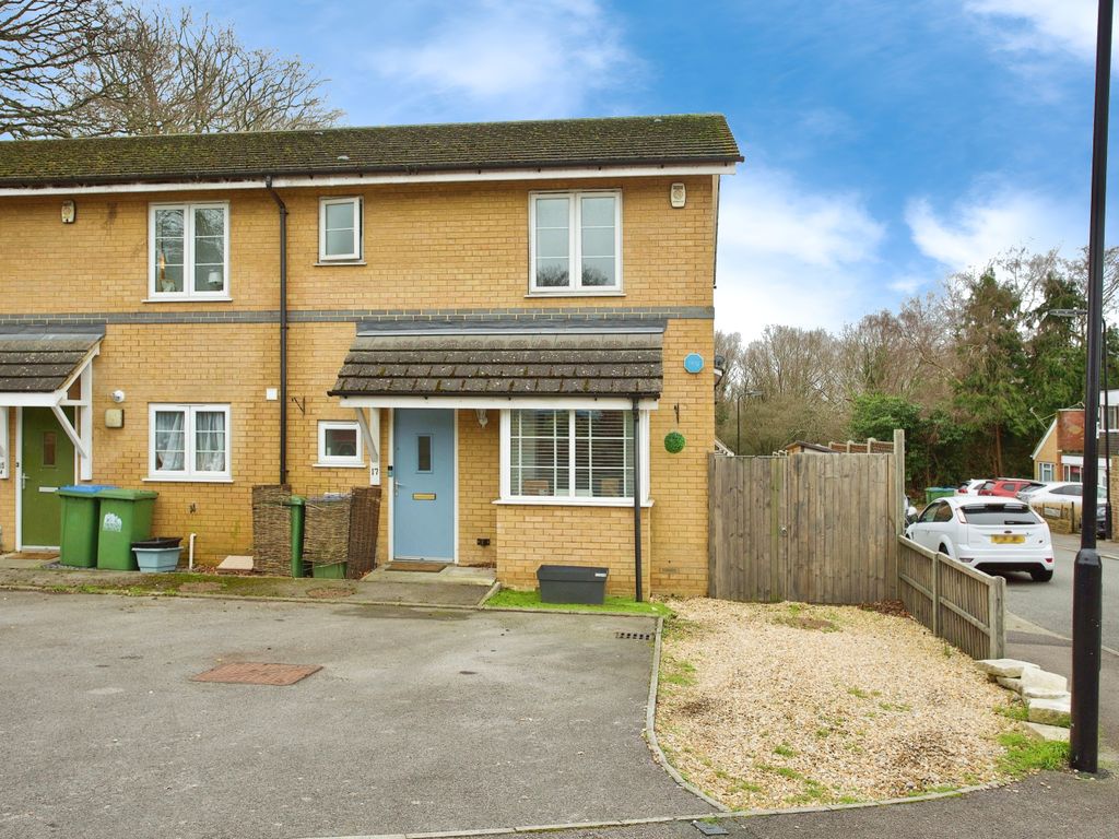 3 bed semidetached house for sale in Caerleon Avenue, Southampton SO19