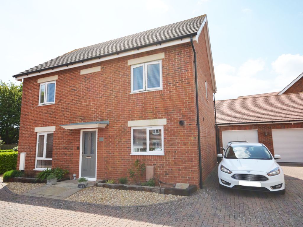 4 bed detached house for sale in Broom Field Way, Felpham, Bognor Regis