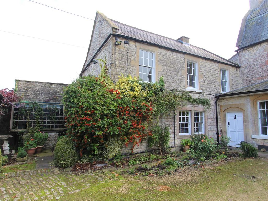 1 bed flat to rent in Stanton Prior, Bath BA2, £900 pcm Zoopla