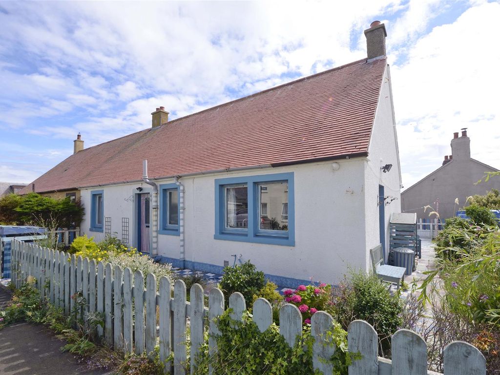 3 bed semidetached bungalow for sale in Brierydean, St. Abbs, Eyemouth