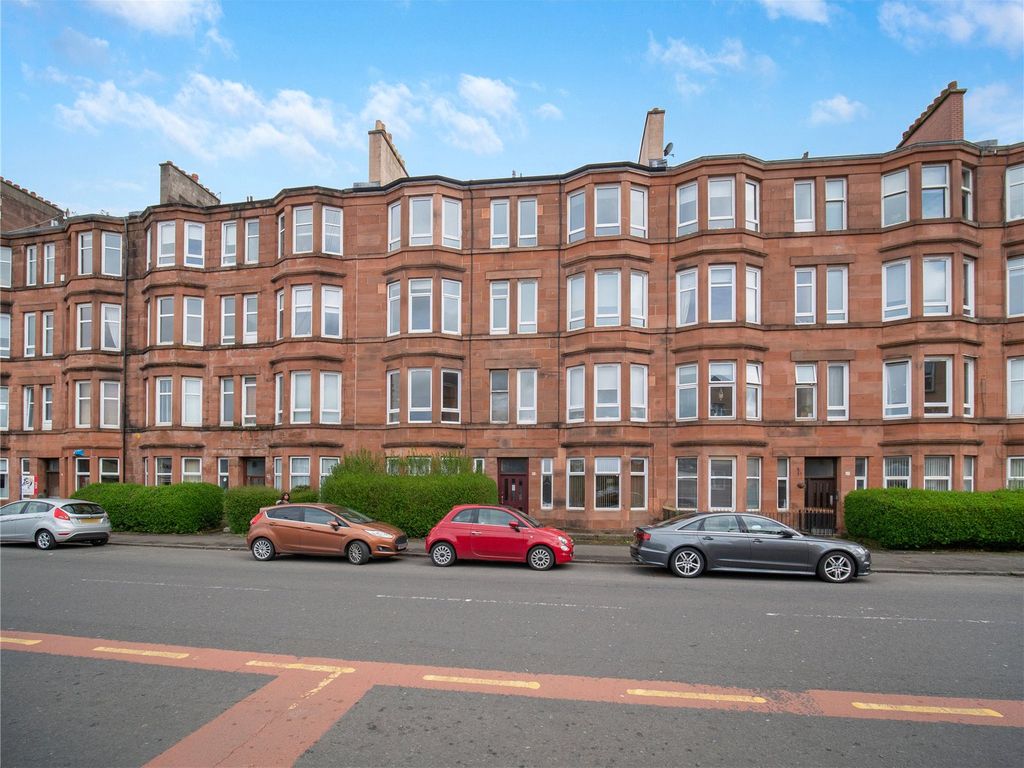 1 bed flat for sale in Kings Park Road, Glasgow G44, £120,000 Zoopla