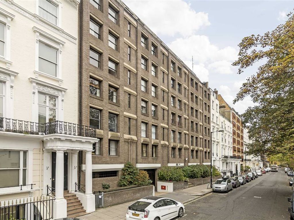 3 bed flat to rent in Queensborough Terrace, London W2, £5,499 pcm Zoopla