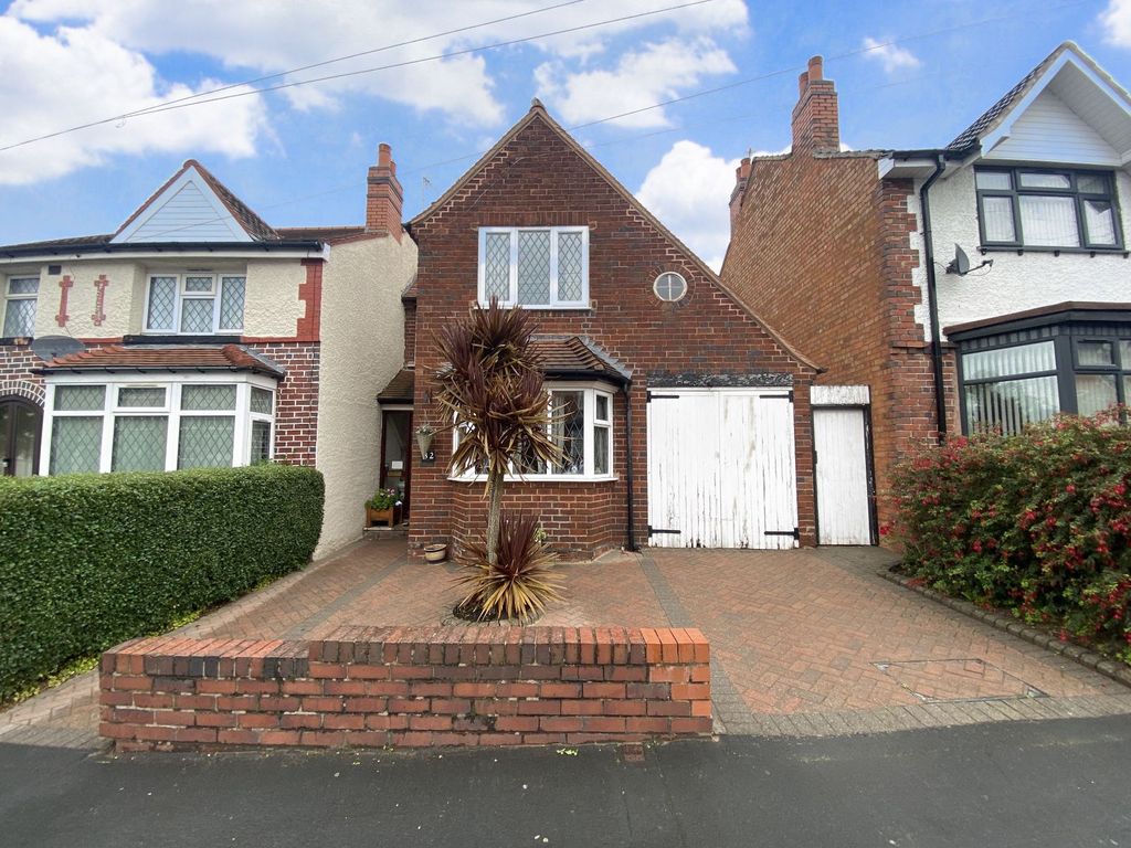 3 bed semidetached house for sale in Doris Road, Sparkhill, Birmingham B11 Zoopla