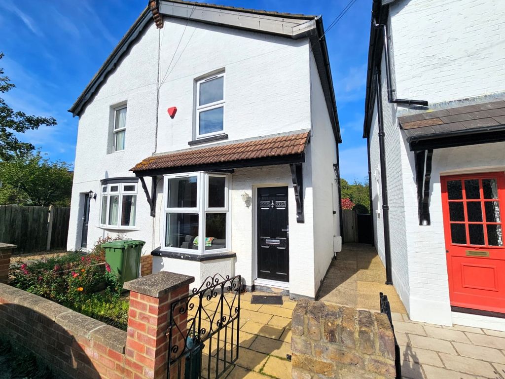 2 bed semidetached house to rent in Victoria Road, StainesUponThames TW18, £1,650 pcm Zoopla