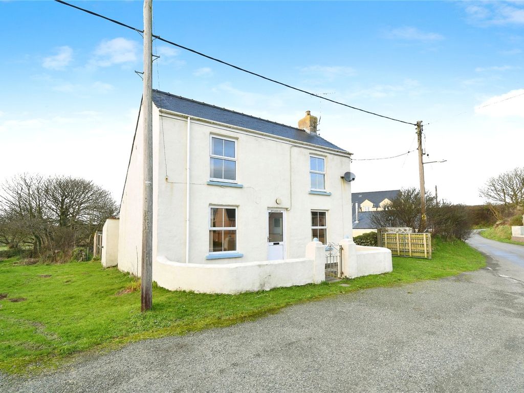 2 bed detached house for sale in Treffynnon, Haverfordwest SA62, £
