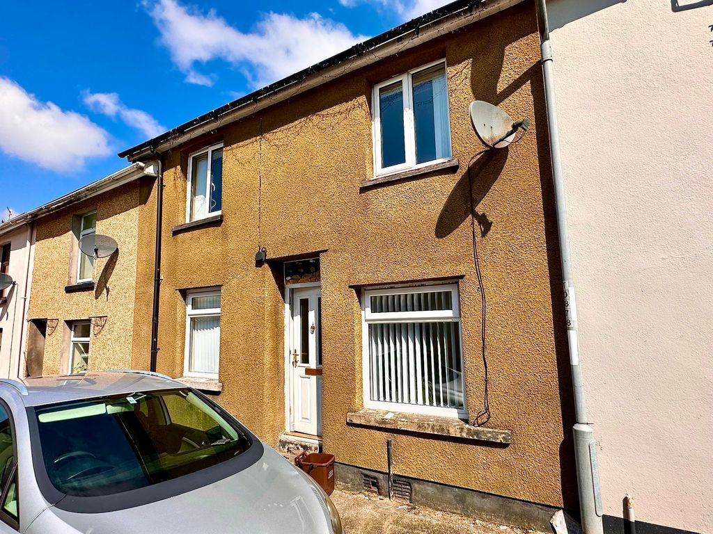 4 bed terraced house for sale in Street, Blaenavon, Pontypool