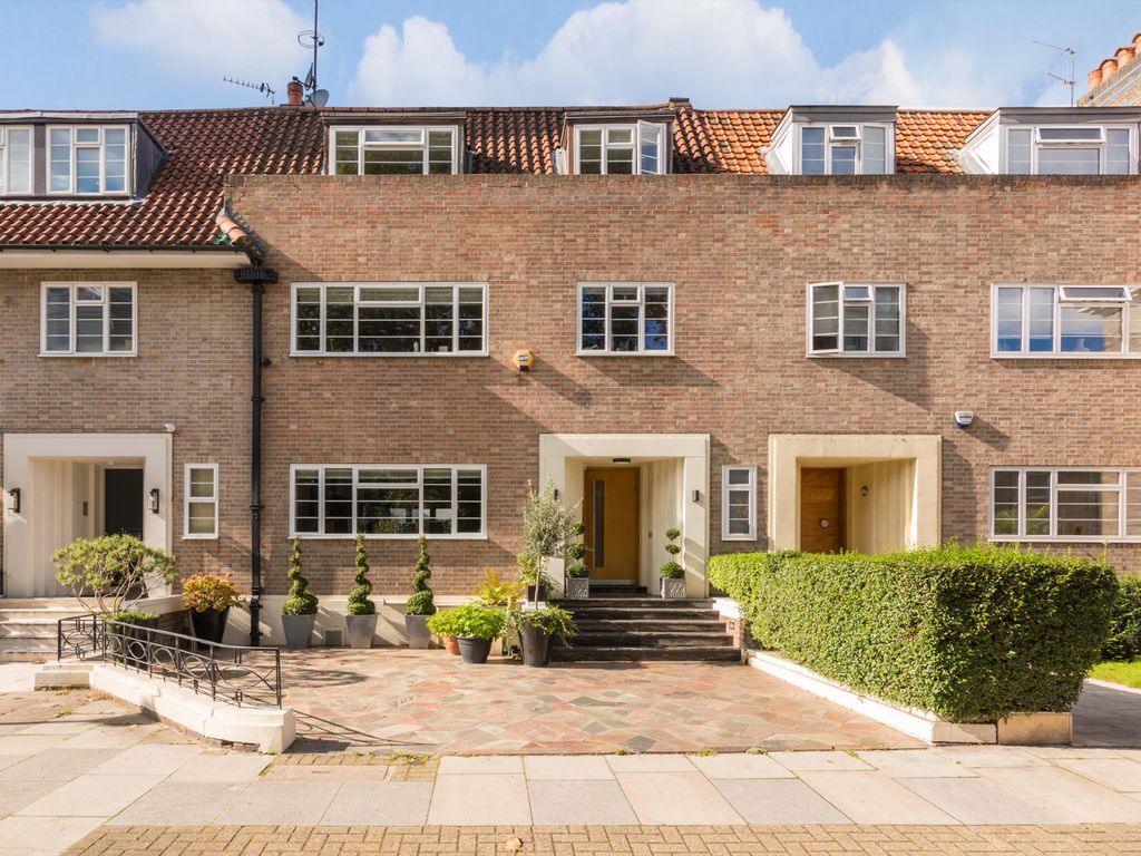 6 bed terraced house for sale in Hyde Park Street, London W2, £