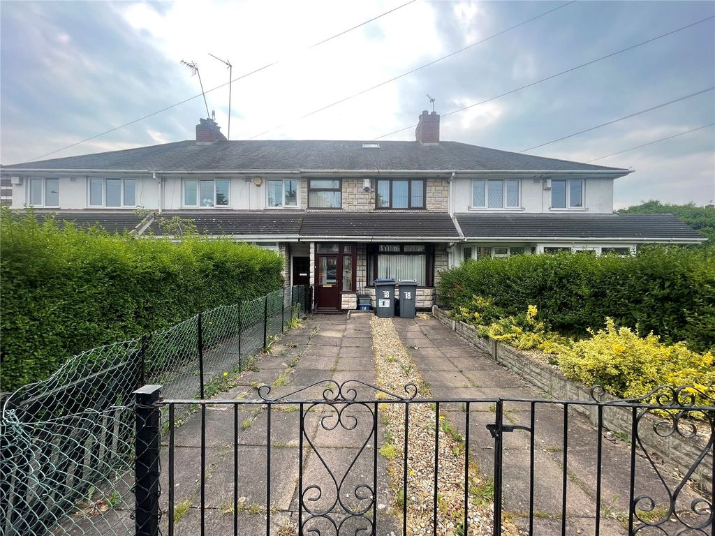3 bed terraced house for sale in Ridgacre Road, Quinton, Birmingham B32