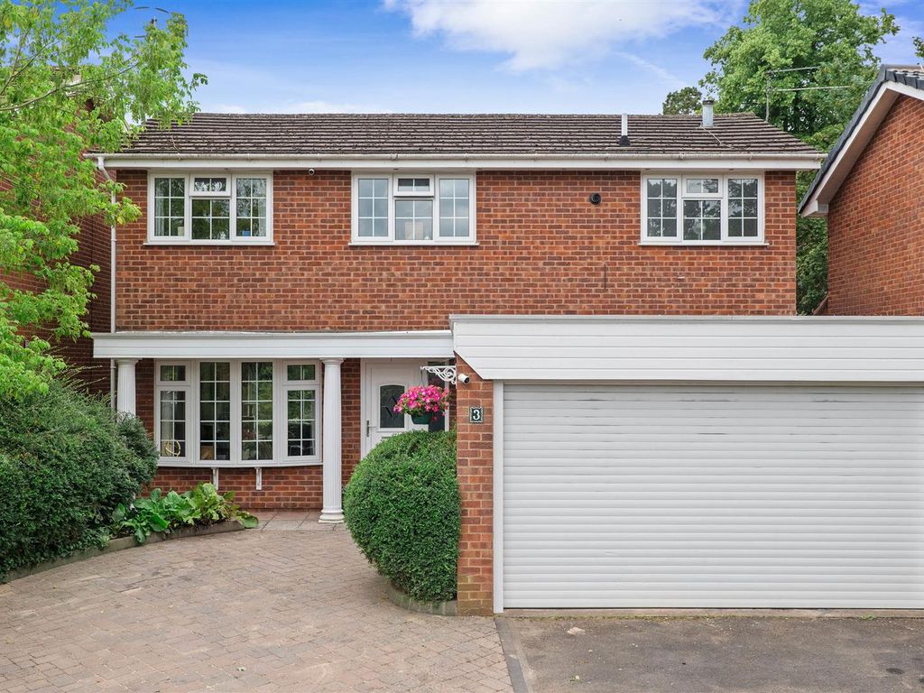 4 bed detached house for sale in Hailsham Close, Battenhall, Worcester WR5 Zoopla