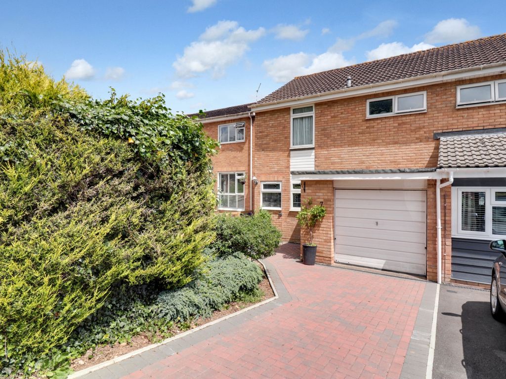 3 bed semidetached house for sale in Sycamore Close, Exmouth EX8, £
